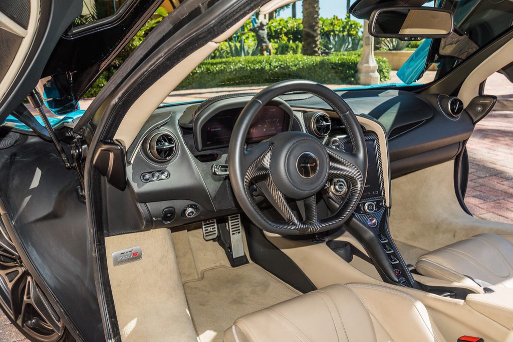 McLaren 720S
