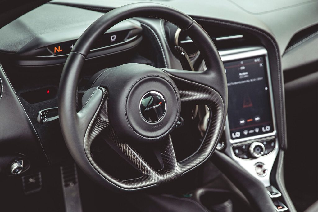 McLaren – 720S