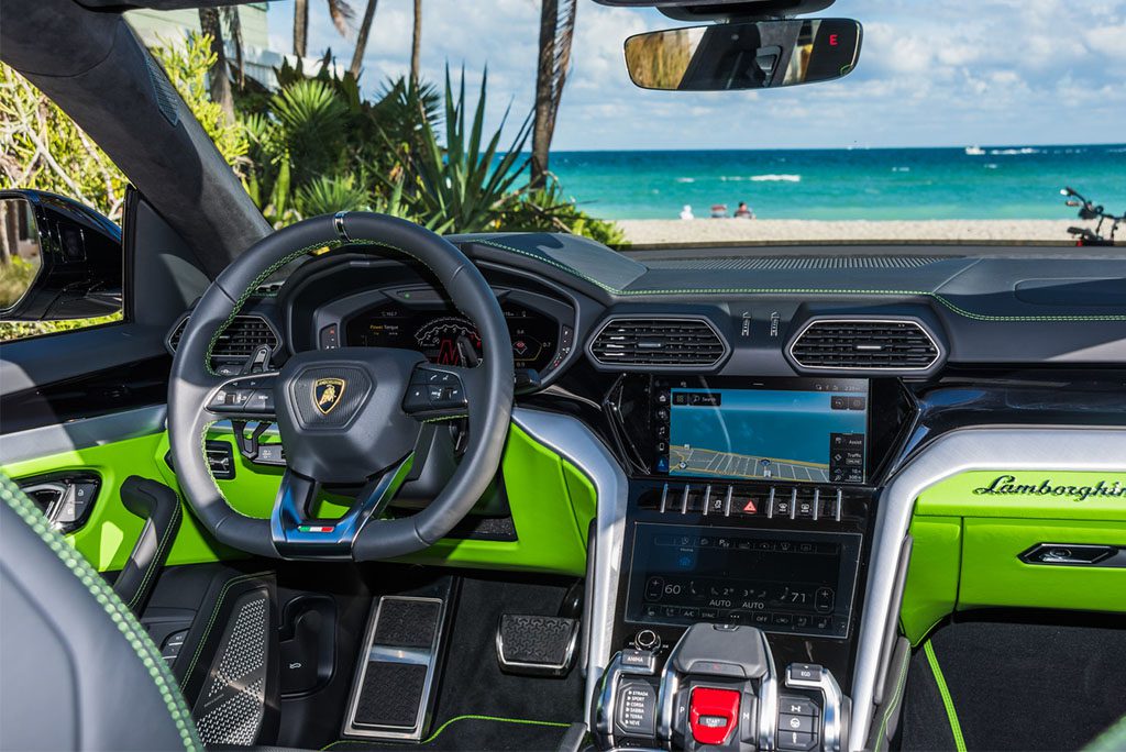 Lamborghini – Urus