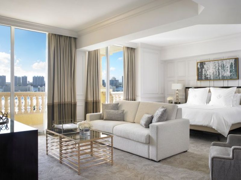 Deluxe Intercoastal Room